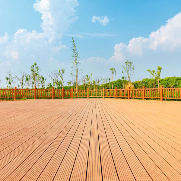 Tarima Exterior Madera Tropical Badi – Familia Rubiaceae | Marca MibaWood | Ambiente Terraza