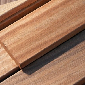 Tarima Exterior Madera Tropical Tali – Familia Erythroxylaceae | Marca MibaWood