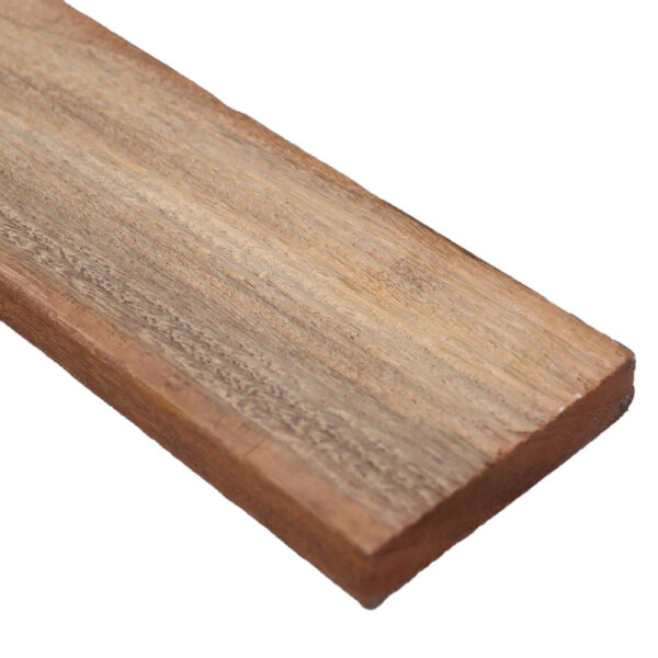 Tarima Exterior Madera Tropical Tali – Familia Erythroxylaceae | Marca MibaWood | Detalle Listón Cara Lisa